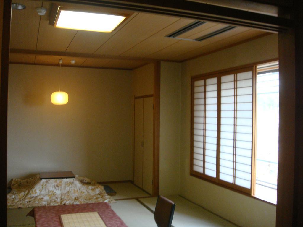 Jukeiso Hotel Hatsukaichi Exterior foto