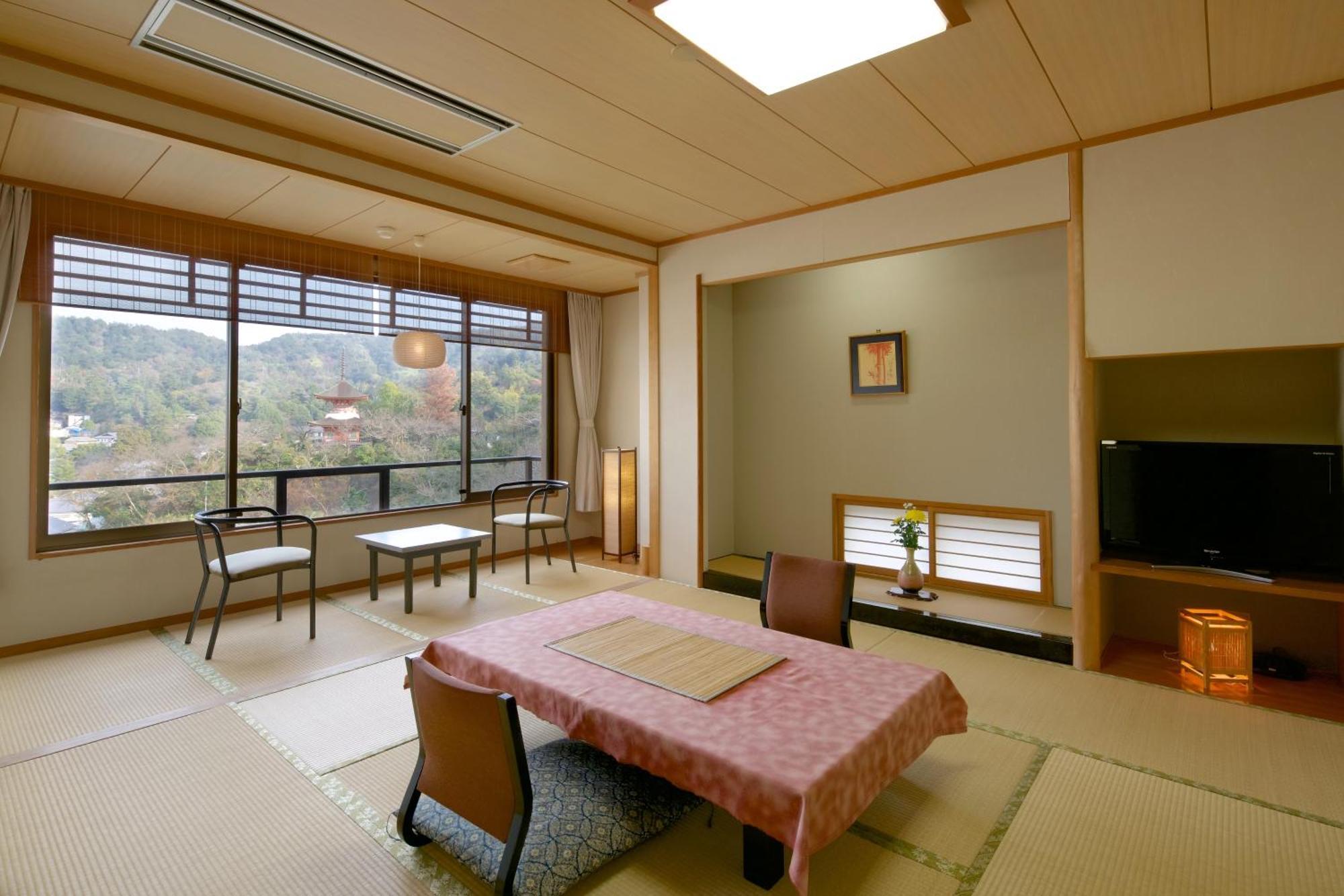 Jukeiso Hotel Hatsukaichi Exterior foto