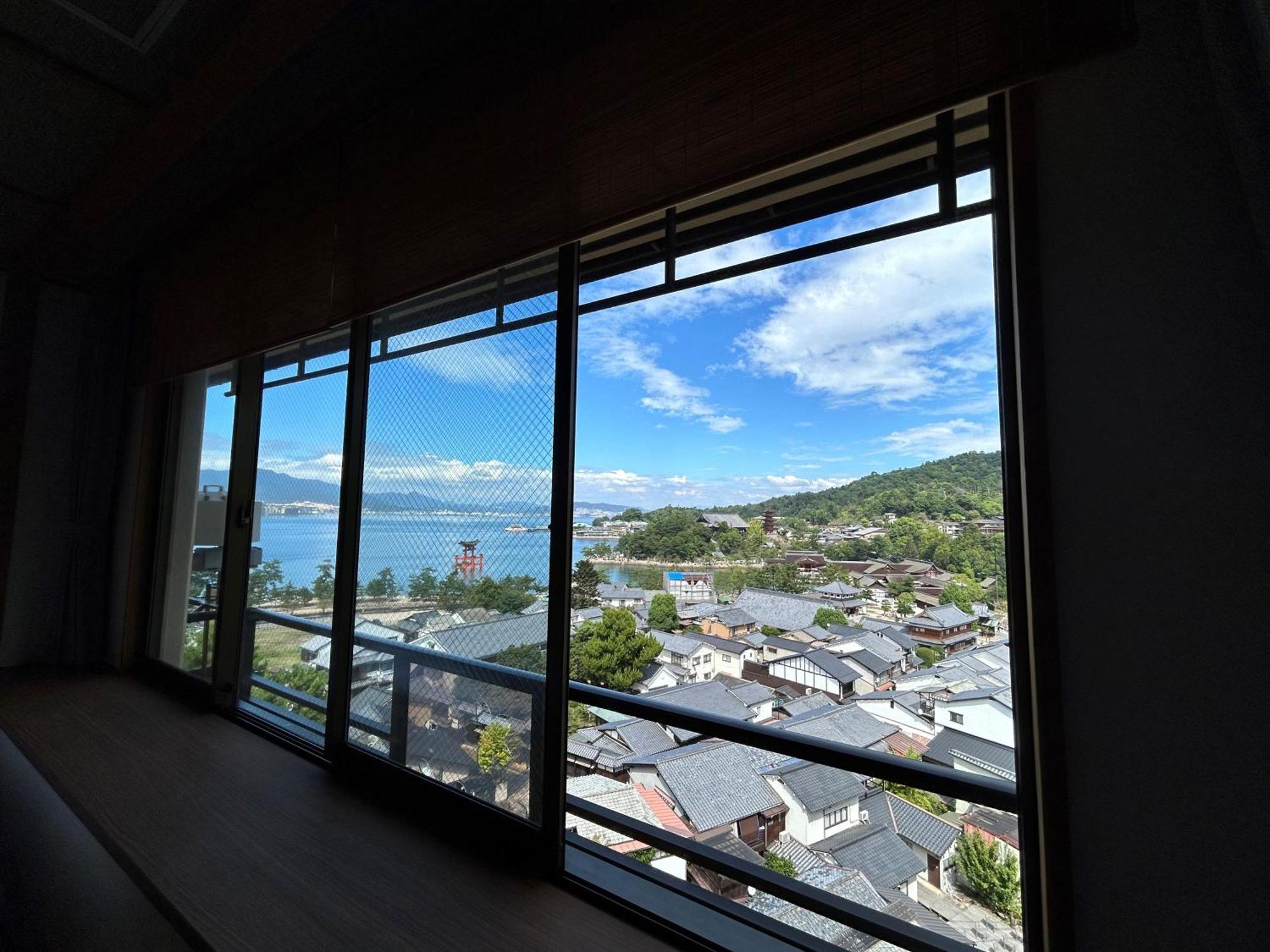 Jukeiso Hotel Hatsukaichi Exterior foto