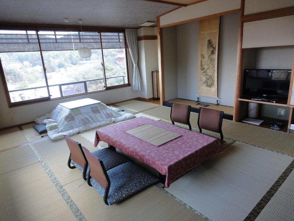 Jukeiso Hotel Hatsukaichi Exterior foto