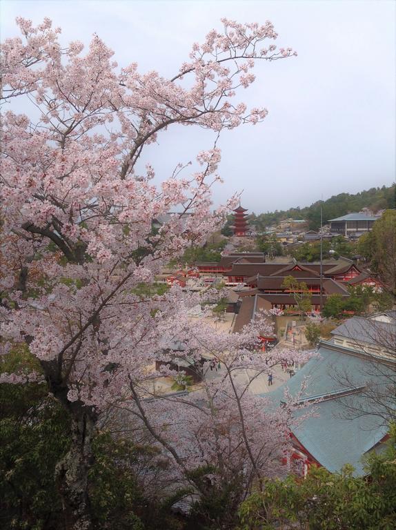 Jukeiso Hotel Hatsukaichi Exterior foto
